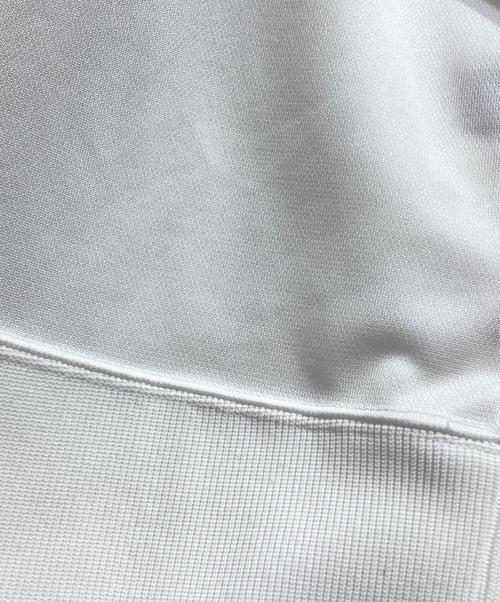 REEBOK（リーボック）REEBOK (リーボック) naokitomizuka (ナオキトミヅカ) half zip deformed sweat shirt/ハーフジップ・デフォルメ・スウェットシャツ ホワイト サイズ:Freeの古着・服飾アイテム
