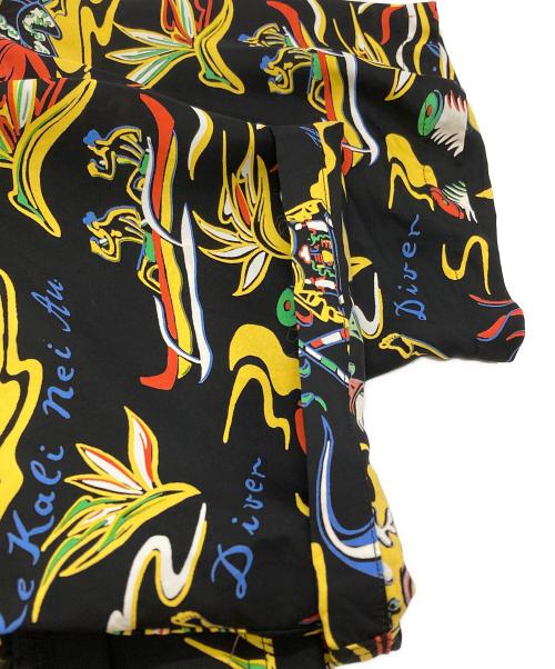 Sun Surf（サンサーフ）Sun Surf (サンサーフ) RAYON HAWAIIAN SHIRT ブラック サイズ:Ｌの古着・服飾アイテム
