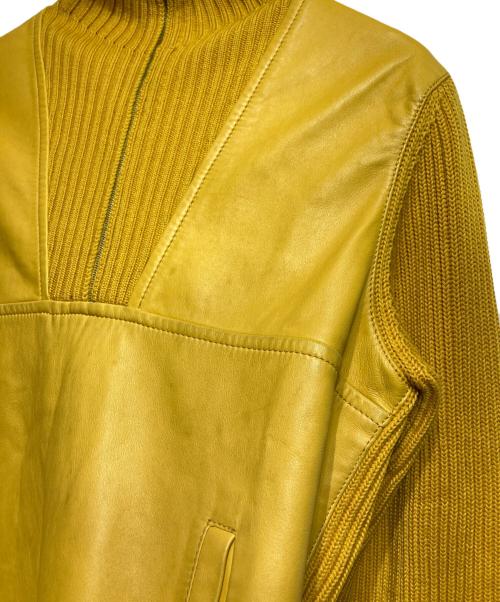 PRADA（プラダ）PRADA (プラダ) レザー切替ハーフジッププルオーバーニット/Leather-Paneled Half-Zip Pullover Knit イエロー サイズ:50の古着・服飾アイテム