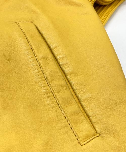 PRADA（プラダ）PRADA (プラダ) レザー切替ハーフジッププルオーバーニット/Leather-Paneled Half-Zip Pullover Knit イエロー サイズ:50の古着・服飾アイテム