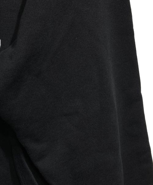 HELIOT EMIL（ヘリオットエミル）HELIOT EMIL (ヘリオットエミル) graphic-print hoodie/グラフィックプリントフーディー ブラック サイズ:Lの古着・服飾アイテム