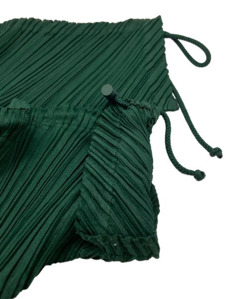 PLEATS PLEASE（プリーツプリーズ）PLEATS PLEASE (プリーツプリーズ) 変形プリーツジャケット/Asymmetrical pleated jacket グリーン サイズ:3の古着・服飾アイテム