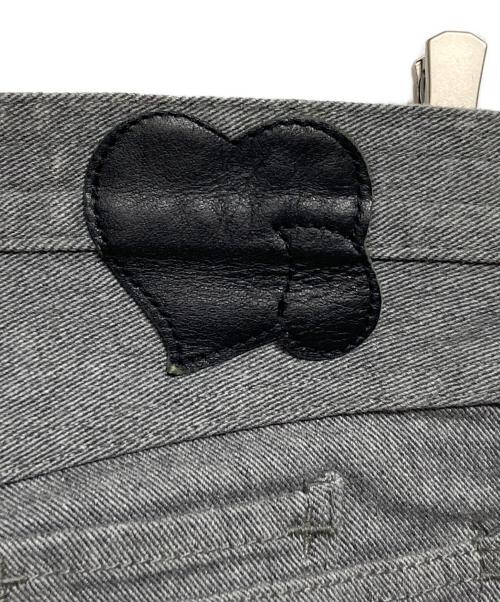 NUMBER (N)INE（ナンバーナイン）NUMBER (N)INE (ナンバーナイン) ハートパッチデニムパンツ/Heart Patch Denim Pants  グレー サイズ:3の古着・服飾アイテム