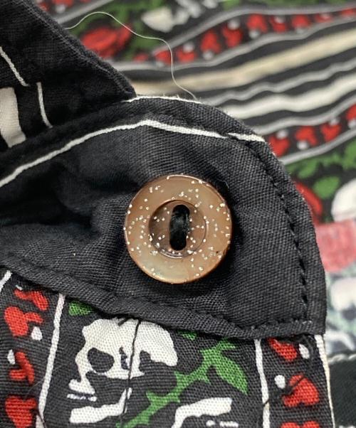 NUMBER (N)INE（ナンバーナイン）NUMBER (N)INE (ナンバーナイン) スカルローズプリントフリンジノースリーブシャツ/Skull and Rose Print Fringe Sleeveless Shirt ブラック サイズ:3の古着・服飾アイテム