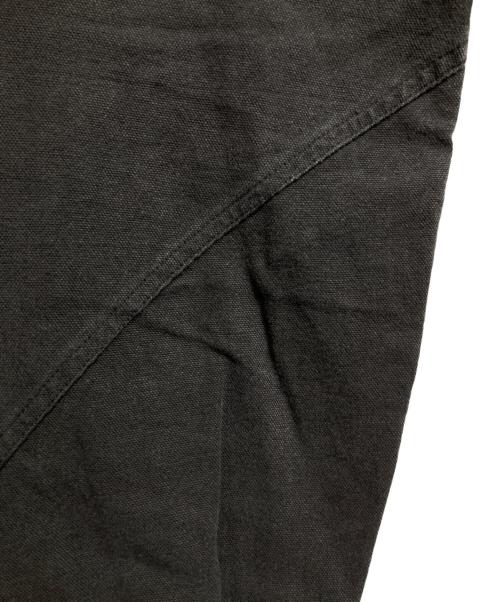 HYEIN SEO（ヘインソ）HYEIN SEO (ヘインソ) CURVED FLAP POCKET WITH PLEATS CARGO PANTS/カーゴパンツ ブラック サイズ:2の古着・服飾アイテム
