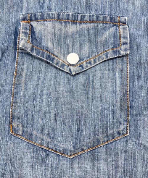 MARTIN MARGIELA（マルタン・マルジェラ）MARTIN MARGIELA (マルタン・マルジェラ) エルボーパッチデニムウエスタンシャツ/Denim Western Shirt with Elbow Patches ブルー サイズ:44の古着・服飾アイテム