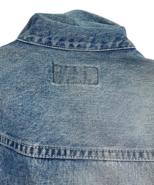 A BATHING APE（アベイシングエイプ）A BATHING APE (アベイシングエイプ) シャーク刺繍デニムトラッカージャケット インディゴ サイズ:Sの古着・服飾アイテム