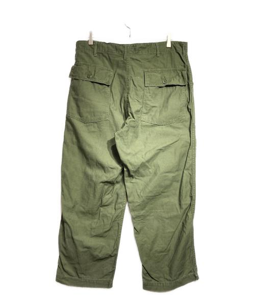 US ARMY（ユーエスアーミー）US ARMY (ユーエスアーミー) 60'sコットンサテンベイカーパンツ/Cotton Sateen Baker Pants オリーブ サイズ:38×31の古着・服飾アイテム