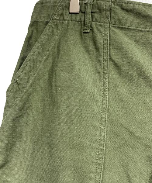 US ARMY（ユーエスアーミー）US ARMY (ユーエスアーミー) 60'sコットンサテンベイカーパンツ/Cotton Sateen Baker Pants オリーブ サイズ:38×31の古着・服飾アイテム