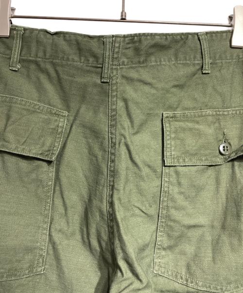 US ARMY（ユーエスアーミー）US ARMY (ユーエスアーミー) 60'sコットンサテンベイカーパンツ/Cotton Sateen Baker Pants オリーブ サイズ:38×31の古着・服飾アイテム