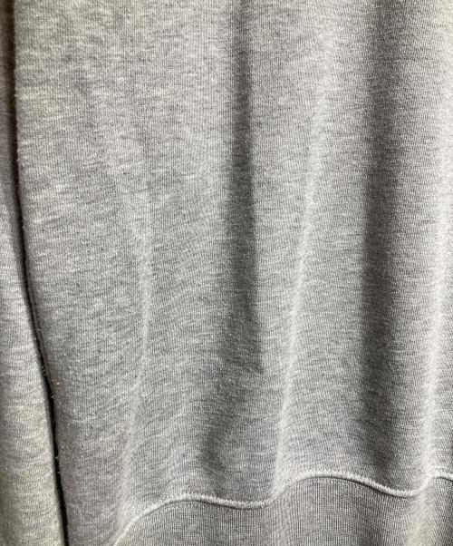 CDG（シーディージー）CDG (シーディージー) バックロゴプリントスウェット / Back logo print sweatshirt グレー サイズ:Sの古着・服飾アイテム