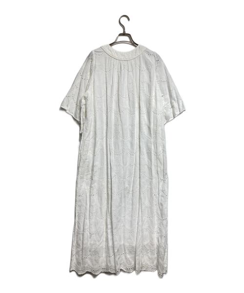 ne quittez pas（ヌキテパ）ne quittez pas (ヌキテパ) COTTON VOILE DOT HEMLA DRESS/コットンボイル ドット柄 ヘムラ ドレス（ワンピース） ホワイト サイズ:Freeの古着・服飾アイテム