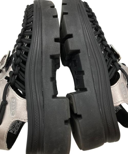 KEEN（キーン）KEEN (キーン) UNEEK PLT MARY JANE/ユニーク ピーエルティー メリージェーン ブラック サイズ:27㎝の古着・服飾アイテム