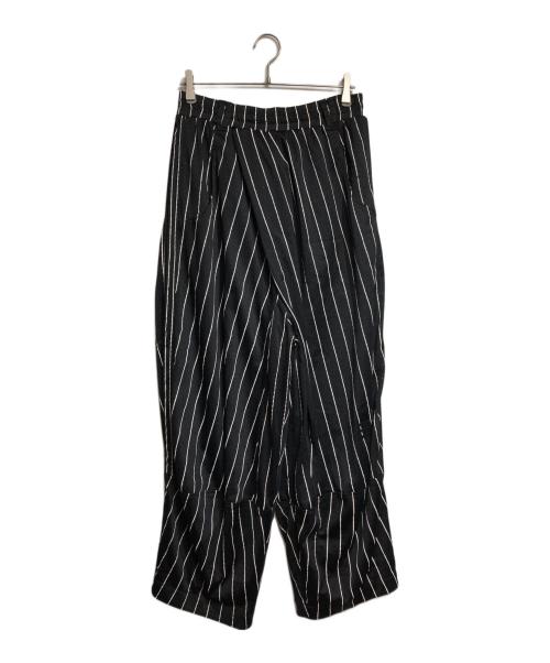 NAMESAKE（ネイムセイク）NAMESAKE (ネイムセイク) Mesh Striped Wide Track Pants/メッシュストライプワイドトラックパンツ ブラック サイズ:Sの古着・服飾アイテム