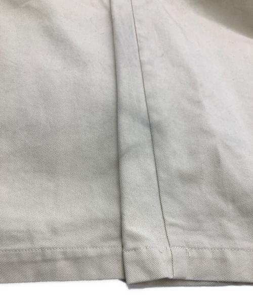 A BATHING APE（アベイシングエイプ）A BATHING APE (アベイシングエイプ) ワンポイントチノパン ベージュ サイズ:Sの古着・服飾アイテム