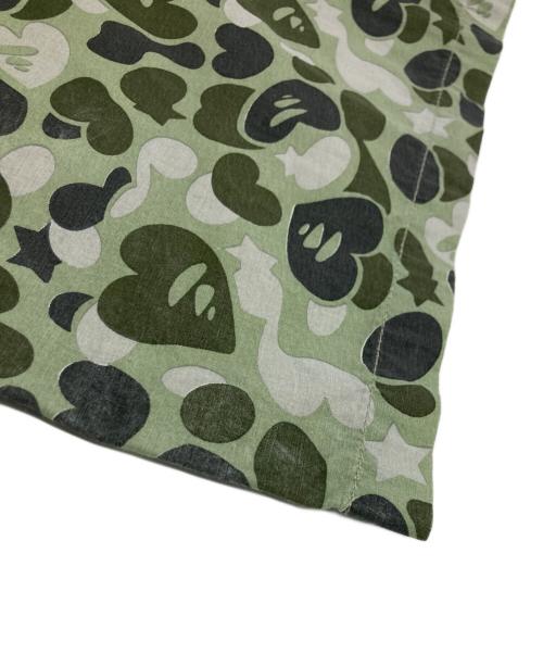 A BATHING APE（アベイシングエイプ）A BATHING APE (アベイシングエイプ) カモ柄ハーフパンツ グリーン サイズ:XSの古着・服飾アイテム