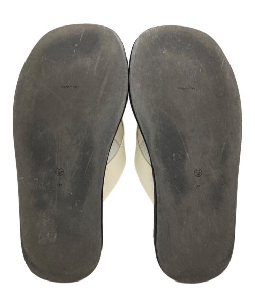 THE ROW（ザ ロウ）THE ROW (ザ ロウ) GINZAサンダル/sandals アイボリー サイズ:37の古着・服飾アイテム