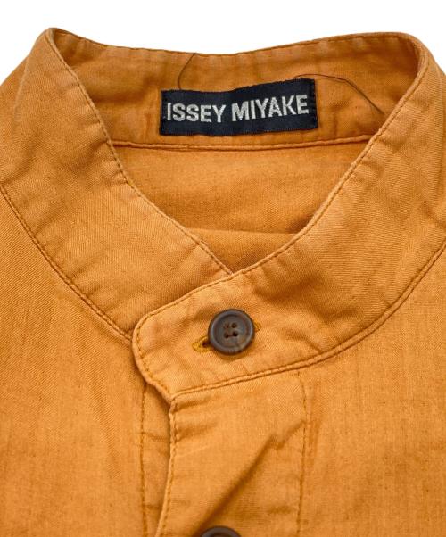 ISSEY MIYAKE（イッセイミヤケ）ISSEY MIYAKE (イッセイミヤケ) コットンガーゼバンドカラーシャツ/Cotton Band Collar Shirt オレンジ サイズ:Mの古着・服飾アイテム