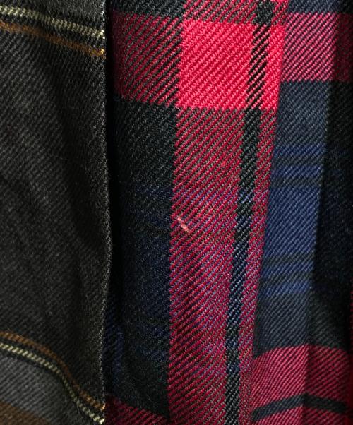 O'NEIL OF DUBLIN（オニールオブダブリン）O'NEIL OF DUBLIN (オニールオブダブリン) キルトスカート ネイビー サイズ:36の古着・服飾アイテム