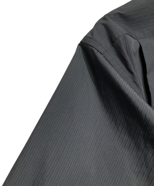 DAIWA PIER39（ダイワ ピア39）DAIWA PIER39 (ダイワ ピア39) TECH REGULAR STRIPE SHIRT L/S/テックレギュラーストライプシャツ グレー サイズ:Sの古着・服飾アイテム