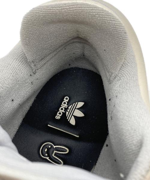 adidas（アディダス）adidas (アディダス) Bad Bunny (バッドバニー) Forum Low White Bunny / フォーラム ロー ホワイト バニー ベージュ サイズ:24.5の古着・服飾アイテム