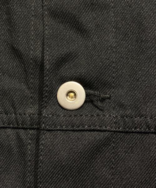 BLACK COMME des GARCONS（ブラックコムデギャルソン）BLACK COMME des GARCONS (ブラックコムデギャルソン) ポリエステルツイルトラッカージャケット/Polyester Twill Trucker Jacket ブラック サイズ:Lの古着・服飾アイテム