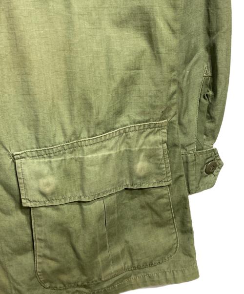 US ARMY（ユーエスアーミー）US ARMY (ユーエスアーミー) 4thタイプジャングルファティーグジャケット/U.S. Army Jungle Fatigue Jacket グリーン サイズ:SMALL-REGULARの古着・服飾アイテム