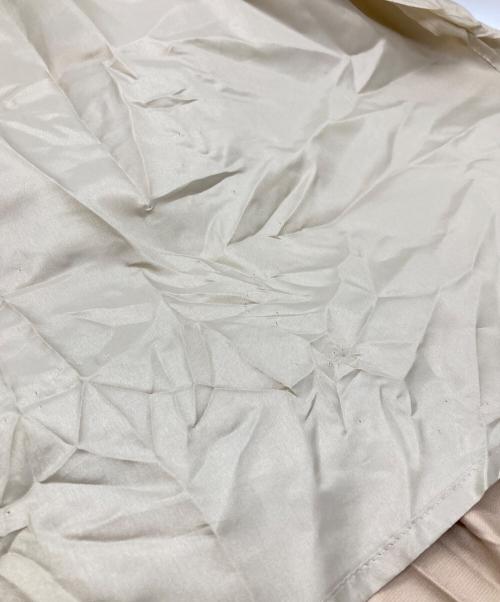 UN3D.（アンスリード）UN3D. (アンスリード) メタリックプリーツスカート/metallic pleated skirt ベージュ サイズ:36の古着・服飾アイテム