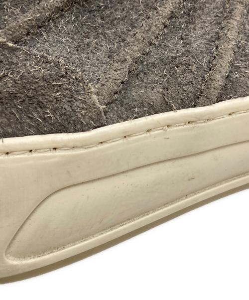 Acne studios（アクネ ストゥディオズ）ACNE STUDIOS (アクネ ストゥディオズ) GREY BARTOS HAIRYS SNEAKER/グレー バルトス ヘアリーズ スニーカー グレー サイズ:41の古着・服飾アイテム