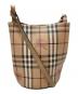 BURBERRY（バーバリー）の古着「ショルダーバッグ/Shoulder bag」｜ベージュ