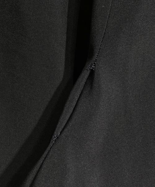 HYKE（ハイク）HYKE (ハイク) テーパードスラックス/Tapered slacks ブラック サイズ:4の古着・服飾アイテム