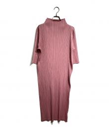 PLEATS PLEASE（プリーツプリーズ）の古着「ハイネックプリーツワンピース/High-neck pleated dress」｜ピンク