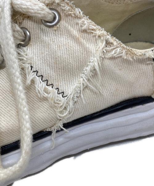 MIHARA YASUHIRO（ミハラヤスヒロ）MIHARA YASUHIRO (ミハラヤスヒロ) RECOGNIZE BOWWOW ローカットスニーカー/Low-top sneakers ベージュ サイズ:41の古着・服飾アイテム