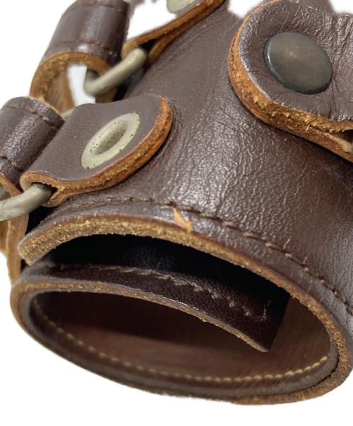 AFFA（エーエフエフエー）AFFA (エーエフエフエー) レザーバングル/Leather bangle ブラウンの古着・服飾アイテム