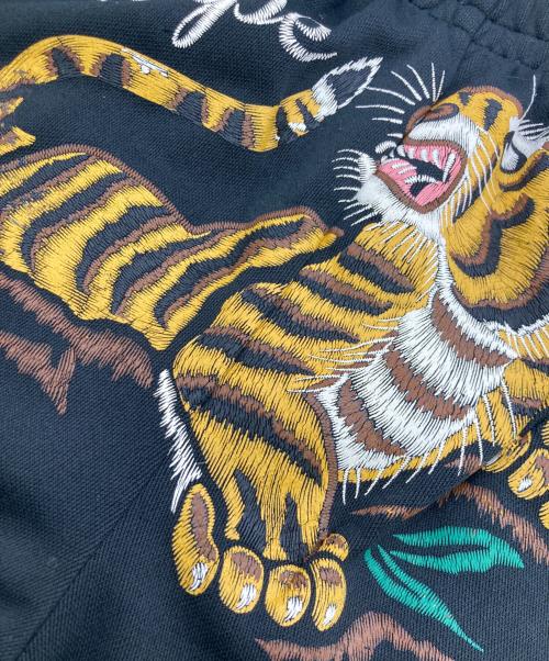 A BATHING APE（アベイシングエイプ）A BATHING APE (アベイシングエイプ) タイガープリント トラックパンツ ブラック サイズ:Mの古着・服飾アイテム