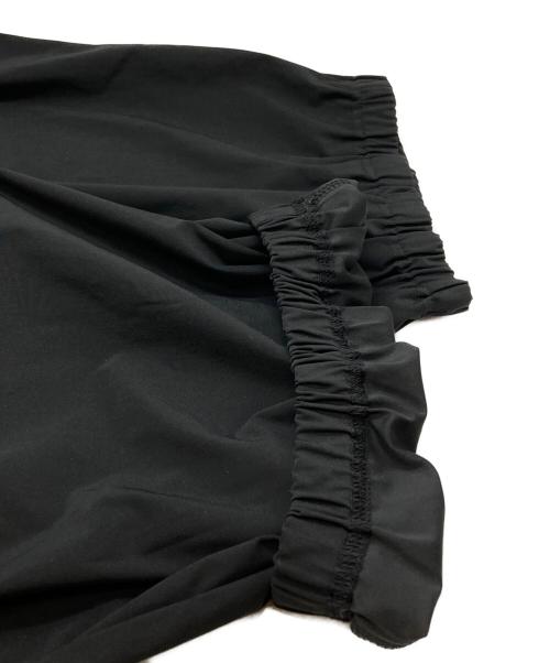 Maison MIHARA YASUHIRO（メゾン ミハラ ヤスヒロ）Maison MIHARA YASUHIRO (メゾン ミハラ ヤスヒロ) TEE COMBINED PANTS/ティー・コンバインド・パンツ ブラック×グレー サイズ:52の古着・服飾アイテム