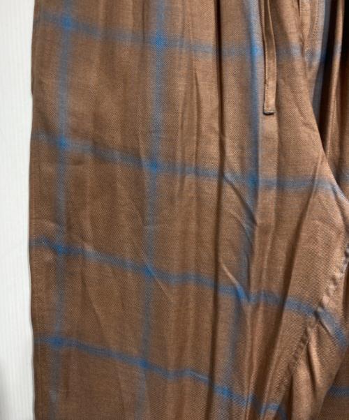 YOKE（ヨーク）YOKE (ヨーク) RAYON WOOL OMBRE PLAID EASY PANTS ブラウン サイズ:2の古着・服飾アイテム