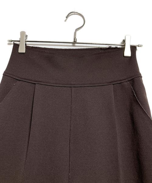 PHEENY（フィーニー）PHEENY (フィーニー) AMUNZEN HIGH WAIST TAPERED PANTS/アムンゼン ハイウエスト テーパードパンツ ブラウン サイズ:1の古着・服飾アイテム