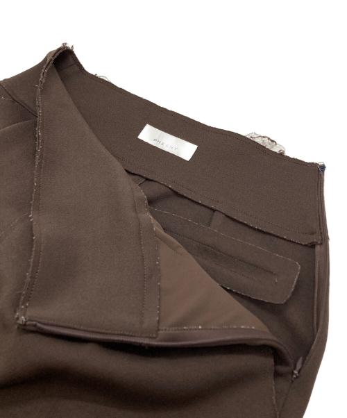 PHEENY（フィーニー）PHEENY (フィーニー) AMUNZEN HIGH WAIST TAPERED PANTS/アムンゼン ハイウエスト テーパードパンツ ブラウン サイズ:1の古着・服飾アイテム