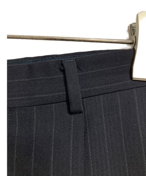 ARMANI COLLEZIONI（アルマーニ コレツィオーニ）ARMANI COLLEZIONI (アルマーニ コレツィオーニ) セットアップスーツ/Two-piece Suit ネイビー サイズ:2の古着・服飾アイテム