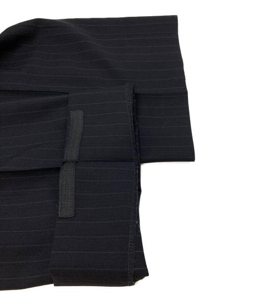 ARMANI COLLEZIONI（アルマーニ コレツィオーニ）ARMANI COLLEZIONI (アルマーニ コレツィオーニ) セットアップスーツ/Two-piece Suit ネイビー サイズ:2の古着・服飾アイテム