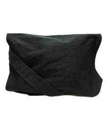 HENDER SCHEME（エンダースキーマ）の古着「Flap Shoulder Big/フラップ ショルダー ビッグ」｜ブラック
