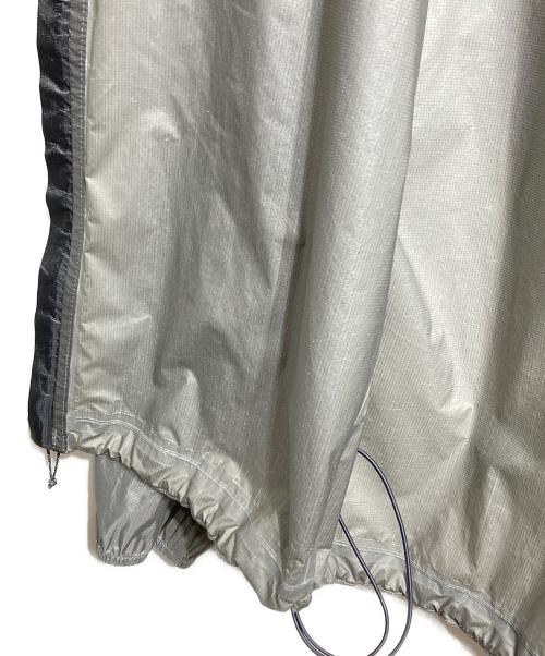 Patagonia（パタゴニア）Patagonia (パタゴニア) アルパインフーディニジャケット/Alpine Houdini Jacket ブラック×グレー サイズ:Lの古着・服飾アイテム