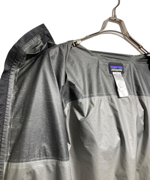 Patagonia（パタゴニア）Patagonia (パタゴニア) アルパインフーディニジャケット/Alpine Houdini Jacket ブラック×グレー サイズ:Lの古着・服飾アイテム