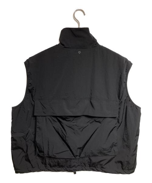 BASICKS（ベイシックス）BASICKS (ベイシックス) Limonta Nylon Vest/リモンタ ナイロン ベスト ブラック サイズ:Mの古着・服飾アイテム