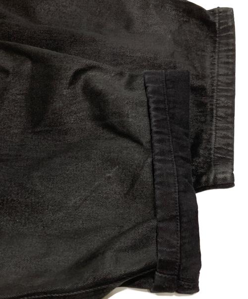 GLAMOUR（グラマー）GLAMOUR (グラマー) コーティングバギーデニムパンツ/Coated baggy denim pants ブラック サイズ:－の古着・服飾アイテム