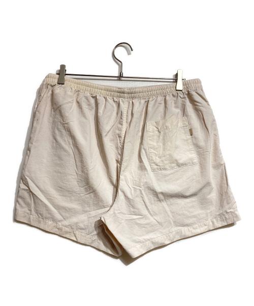 JJJJound（ジョウンド）JJJJound (ジョウンド) Camper Short taupe/キャンパーショートトープ ベージュ サイズ:XLの古着・服飾アイテム