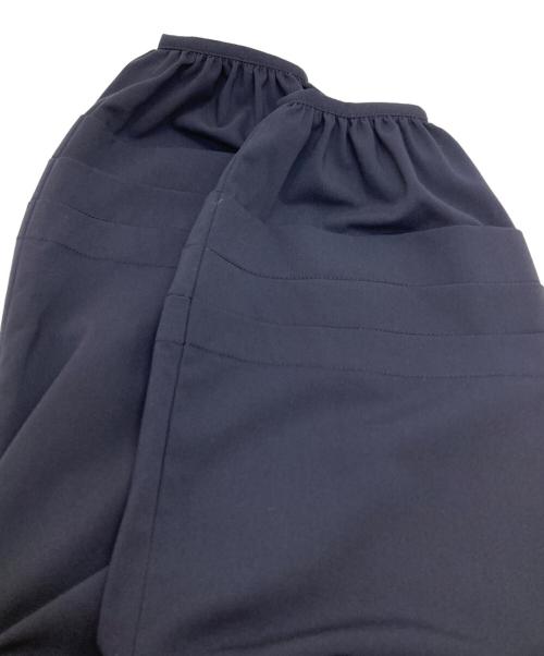 Conges payes（コンジェ ペイエ）Conges payes (コンジェ ペイエ) タックスリーブワンピース/Tucked-sleeve dress ネイビー サイズ:Mの古着・服飾アイテム