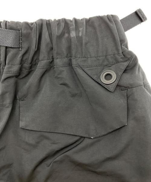 WHITE MOUNTAINEERING（ホワイトマウンテ二アニング）WHITE MOUNTAINEERING (ホワイトマウンテ二アニング) CARGO SHORT PANTS/カーゴショートパンツ ブラック サイズ:1の古着・服飾アイテム