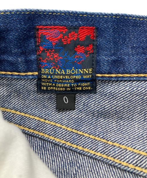 BRU NA BOINNE（ブルーナボイン）BRU NA BOINNE (ブルーナボイン) デニムパンツ インディゴの古着・服飾アイテム